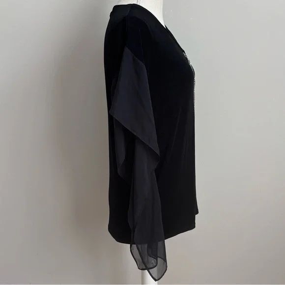 Chico's Travelers Classic Hardware Lace-Up Mesh V-Neck Top Black - Picture 4 of 8